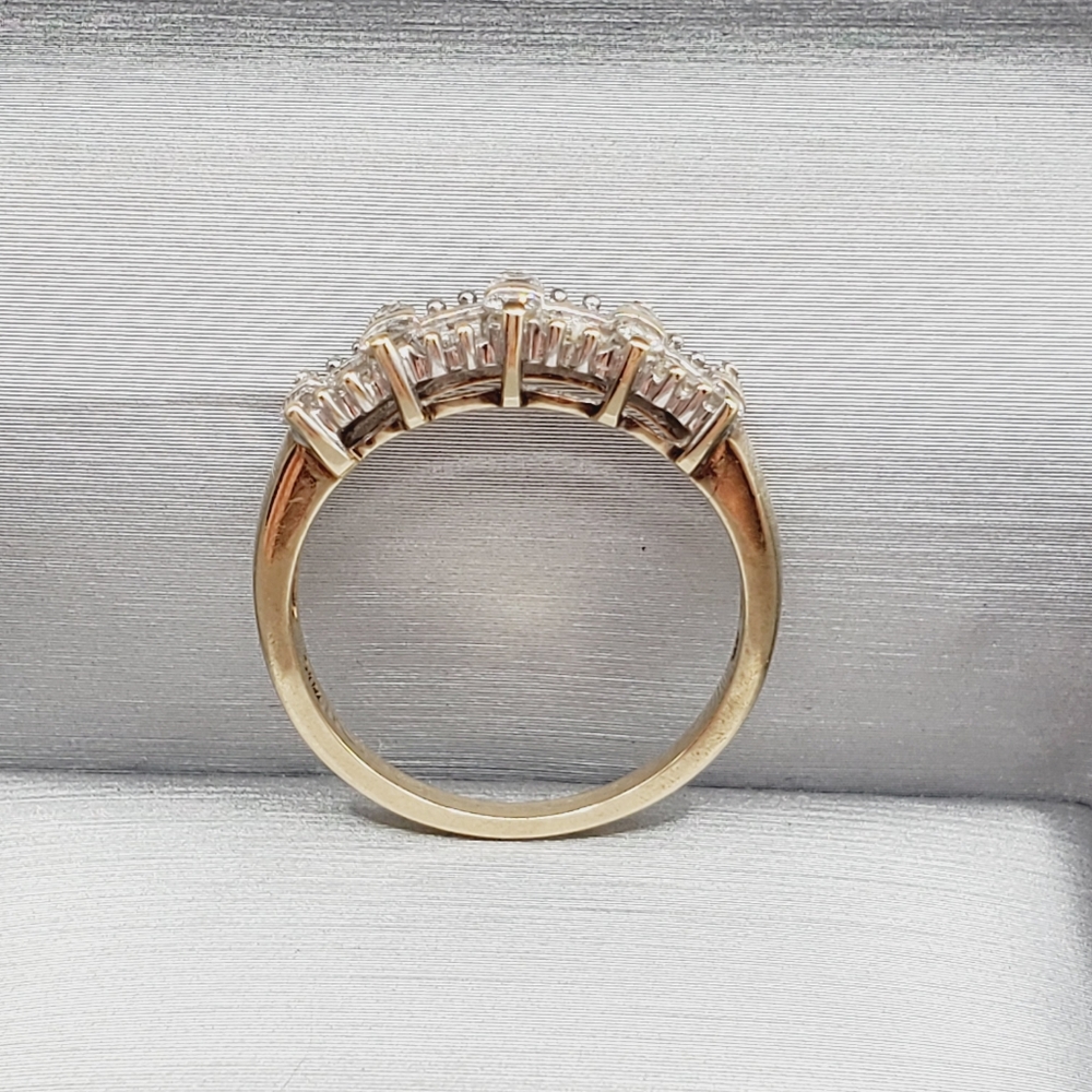 10k Solid Yellow Gold Genuine Round & Baguette Diamond Band Ring - Picture 3 of 8